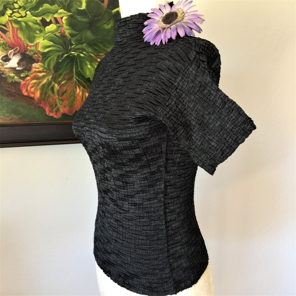 * SOLD* STRETCHY SILKY MOCK NECK TOP - Picture 4 of 8